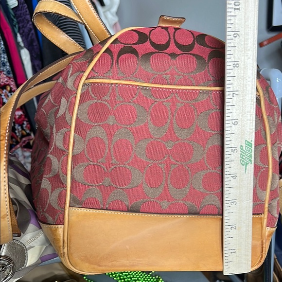 Coach signature Red and Tan Vachetta leather Travel Bag - Picture 10 of 11